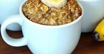 Dessert con banana e avena