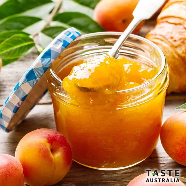 Marmellata di albicocche senza zucchero