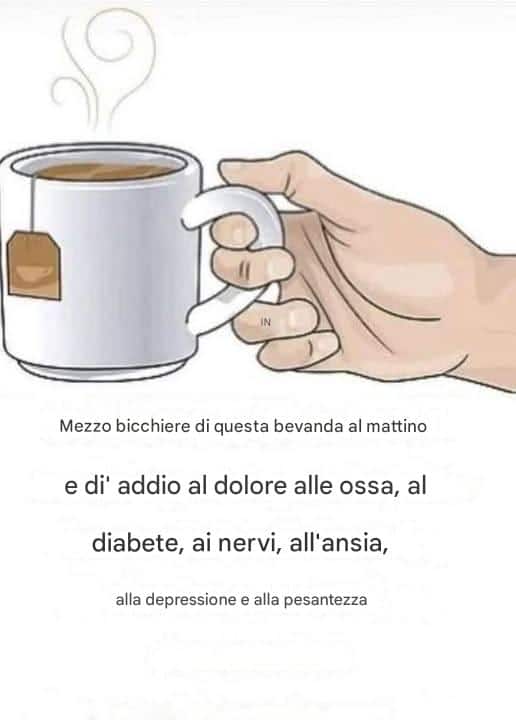 Mezzo bicchiere al mattino