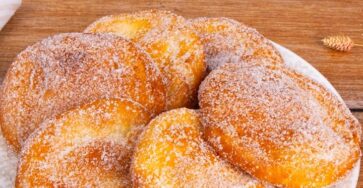 Frittelle dolci e soffici