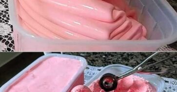 Gelato alla fragola facile