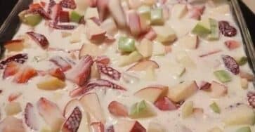 Dessert di frutta estiva