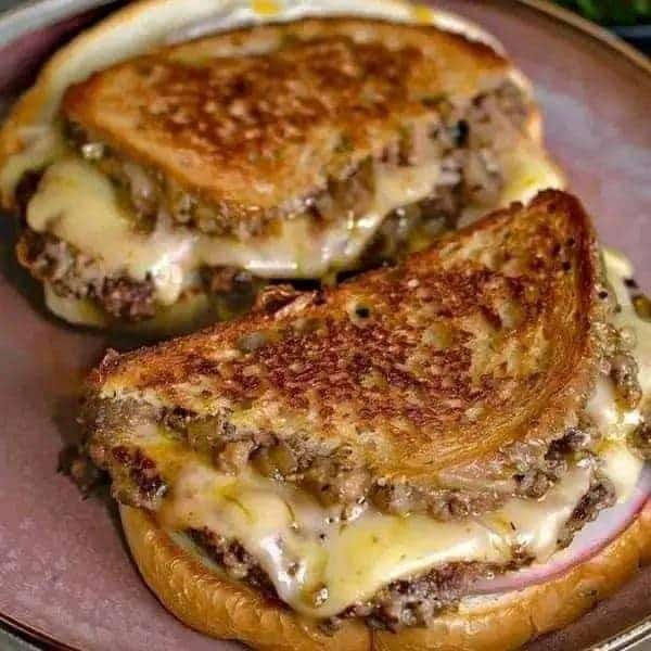 Patty melty con salsa