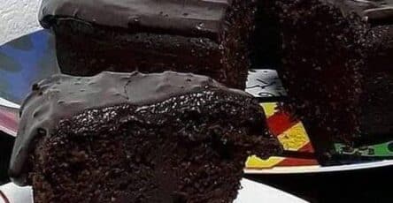 Torta al cioccolato e caffè